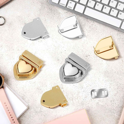 1 Piece Heart Lock Gold - Sara Crochet