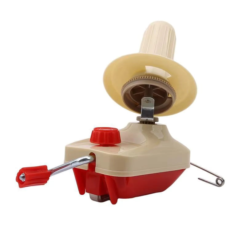 Yarn Roller - Sara Crochet