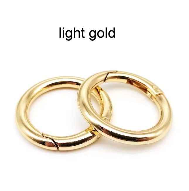 1 Pair Metal Spring Gate O Ring- Light Gold- 2.5 cm - Sara Crochet