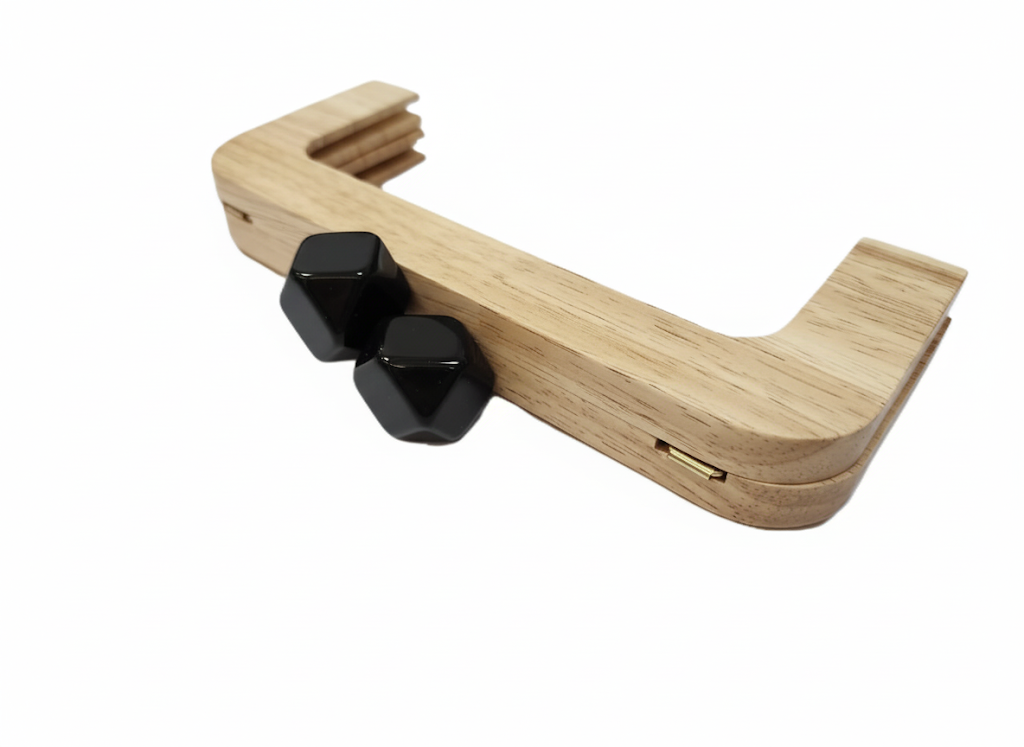 1PC Macaron Wood Handle Frame- Black - Sara Crochet